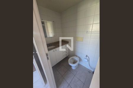 Banheiro de apartamento à venda com 3 quartos, 68m² em Engenho de Dentro, Rio de Janeiro