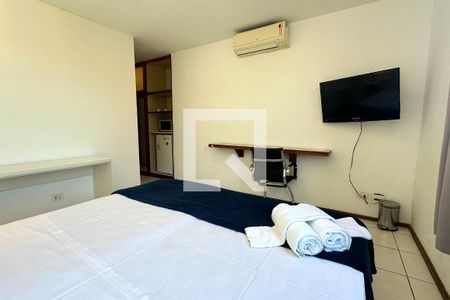 Studio de kitnet/studio para alugar com 1 quarto, 30m² em Copacabana, Rio de Janeiro