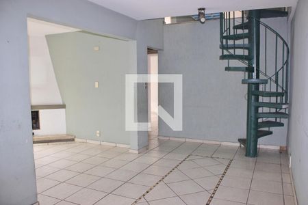 Sala de casa à venda com 5 quartos, 199m² em Vila Progresso, Guarulhos