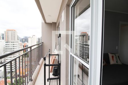 Varanda de apartamento à venda com 1 quarto, 30m² em Vila Olímpia, São Paulo