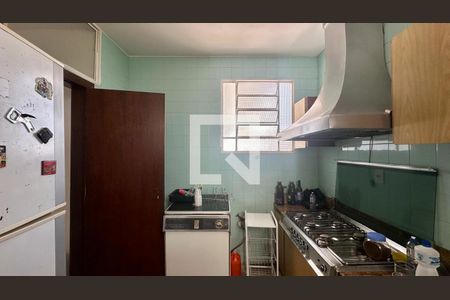 Cozinha de casa à venda com 5 quartos, 246m² em Barroca, Belo Horizonte