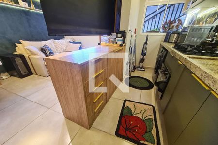 Cozinha e Área de Serviço de apartamento à venda com 1 quarto, 31m² em Vila Elze, São Paulo