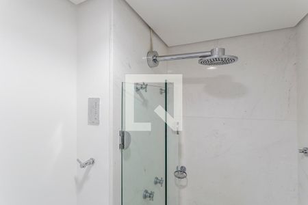 Banheiro da Suíte 1 de apartamento para alugar com 3 quartos, 170m² em Vila Nova Conceição, São Paulo