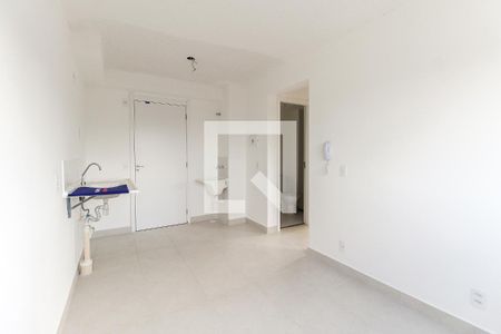 Sala de apartamento para alugar com 2 quartos, 32m² em Vila Carmosina, São Paulo