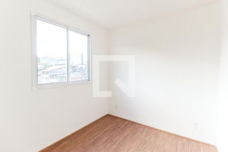 Quarto 1 de apartamento para alugar com 2 quartos, 32m² em Vila Carmosina, São Paulo