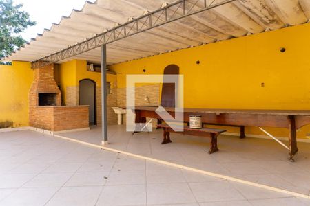 Quintal de casa para alugar com 4 quartos, 550m² em Jardim Santa Maria, Jacareí
