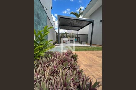 Foto 01 de casa de condomínio à venda com 3 quartos, 175m² em Swiss Park, Campinas