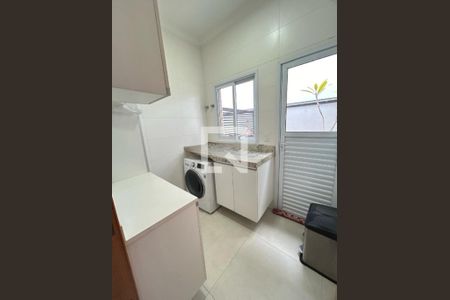 Foto 01 de casa de condomínio à venda com 3 quartos, 175m² em Swiss Park, Campinas