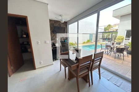 Foto 01 de casa de condomínio à venda com 3 quartos, 175m² em Swiss Park, Campinas