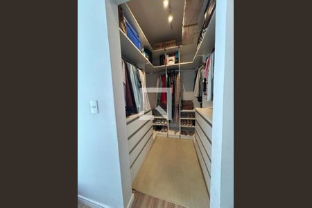 Foto 01 de casa de condomínio à venda com 3 quartos, 175m² em Swiss Park, Campinas