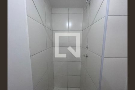 Banheiro Social de apartamento à venda com 2 quartos, 36m² em Jardim Peri Peri, São Paulo