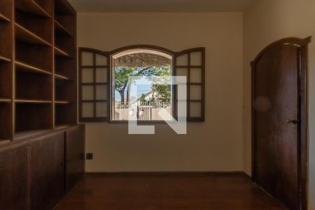 Escritório de casa para alugar com 5 quartos, 453m² em Pampulha, Belo Horizonte