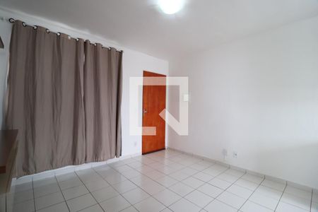 Sala de apartamento para alugar com 2 quartos, 42m² em Laranjeiras, Uberlândia