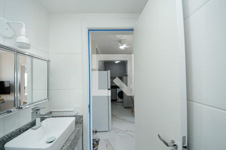 Banheiro Social de apartamento para alugar com 2 quartos, 33m² em Vila Prudente, São Paulo