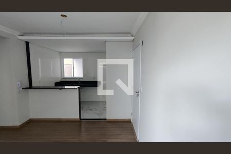 Sala de apartamento à venda com 2 quartos, 98m² em Cabral, Contagem