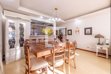 Apartamento à venda com 3 quartos, 121m² em Petrópolis, Porto Alegre