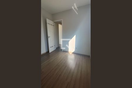 Quarto 2 de apartamento à venda com 3 quartos, 105m² em Cabral, Contagem