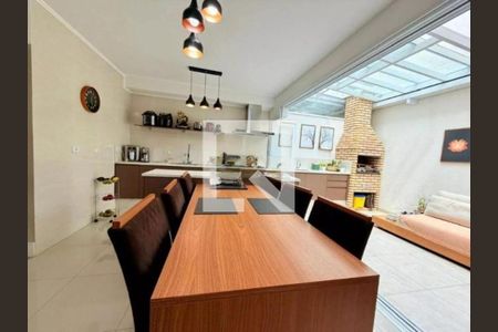 Foto 18 de casa de condomínio à venda com 3 quartos, 174m² em Vila Bertioga, São Paulo