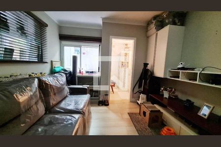 Casa à venda com 3 quartos, 212m² em Vila Monumento, São Paulo