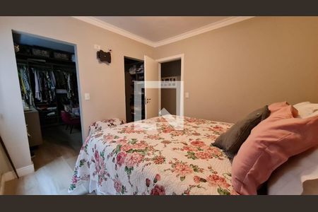 Casa à venda com 3 quartos, 212m² em Vila Monumento, São Paulo