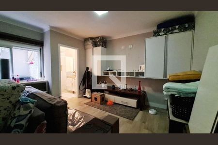 Casa à venda com 3 quartos, 212m² em Vila Monumento, São Paulo