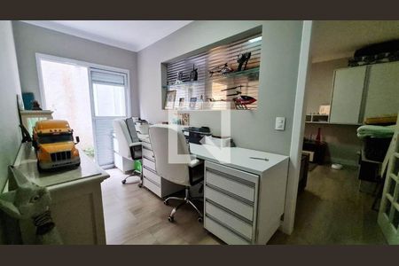 Casa à venda com 3 quartos, 212m² em Vila Monumento, São Paulo