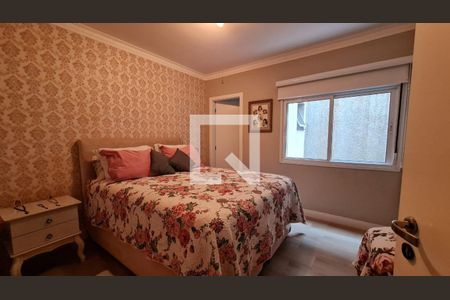 Casa à venda com 3 quartos, 212m² em Vila Monumento, São Paulo