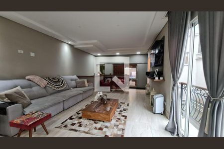 Casa à venda com 3 quartos, 212m² em Vila Monumento, São Paulo