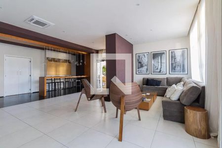 Apartamento à venda com 2 quartos, 123m² em Vila Cordeiro, São Paulo