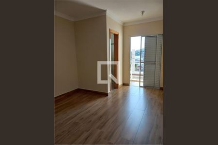 Casa à venda com 3 quartos, 200m² em Vila Dionisia, São Paulo