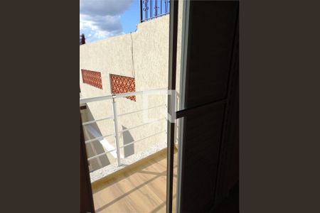 Casa à venda com 3 quartos, 200m² em Vila Dionisia, São Paulo