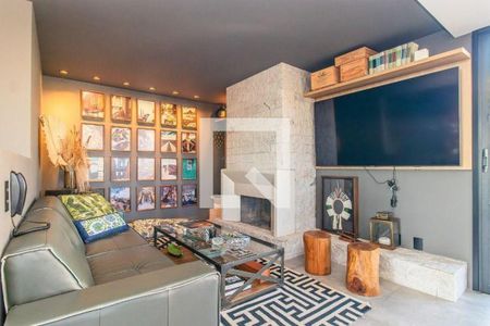 Apartamento à venda com 4 quartos, 392m² em Petrópolis, Porto Alegre