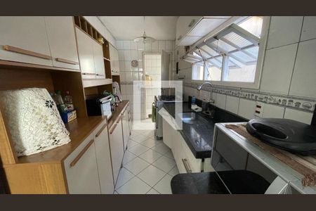 Casa à venda com 5 quartos, 125m² em Itaipu, Niterói