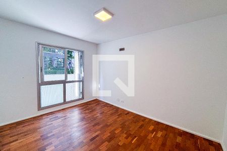 Quarto de apartamento à venda com 3 quartos, 156m² em Cerqueira César, São Paulo