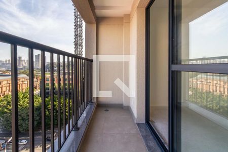 Varanda de kitnet/studio à venda com 1 quarto, 24m² em Vila Cordeiro, São Paulo