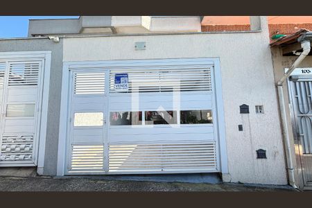 Fachada de casa à venda com 3 quartos, 181m² em Parque Erasmo Assunção, Santo André
