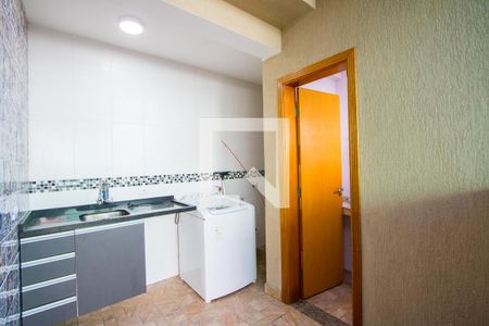 Área de serviço de apartamento para alugar com 2 quartos, 98m² em Vila Marina, Santo André