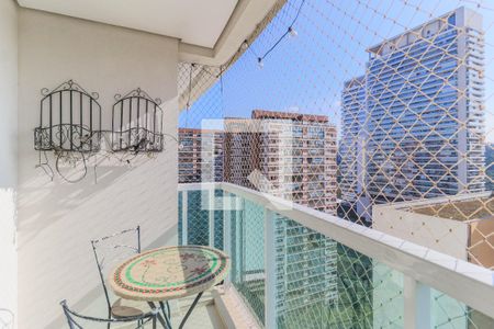 Varanda da Sala de apartamento para alugar com 2 quartos, 60m² em Santo Amaro, São Paulo