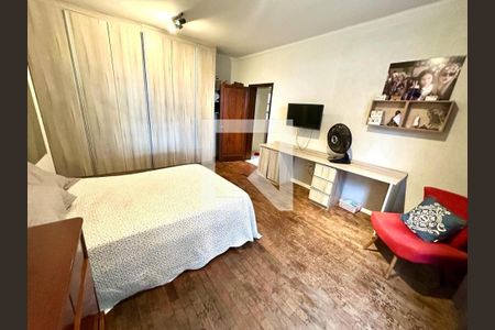 Casa à venda com 5 quartos, 349m² em Santa Branca, Belo Horizonte