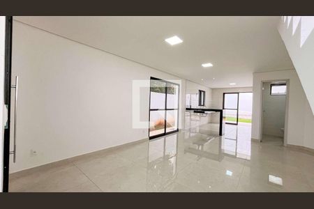 Casa à venda com 3 quartos, 215m² em Santa Branca, Belo Horizonte