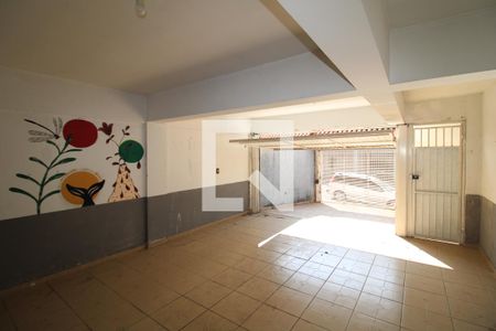 Garagem de casa à venda com 3 quartos, 170m² em Vila Barbosa, São Paulo
