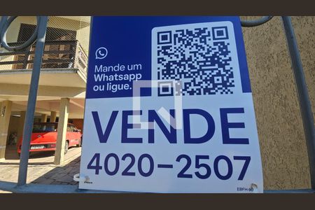 Plaquinha de apartamento à venda com 3 quartos, 190m² em Cristo Redentor, Porto Alegre