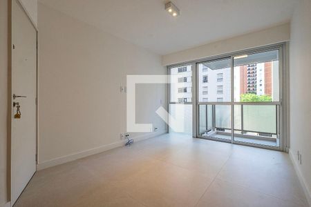 Sala de apartamento para alugar com 2 quartos, 70m² em Cerqueira César, São Paulo