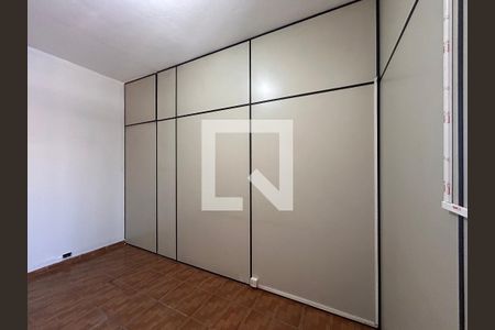 Quarto 1 de apartamento para alugar com 2 quartos, 55m² em Jardim Maristela, São Paulo