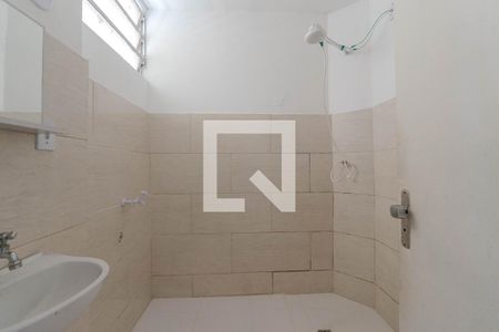 Banheiro de kitnet/studio para alugar com 1 quarto, 28m² em Consolação, São Paulo