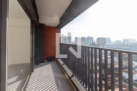 Varanda de kitnet/studio para alugar com 1 quarto, 31m² em Pompeia, São Paulo