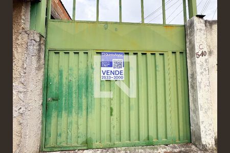 Placa de casa à venda com 2 quartos, 350m² em Milionários, Belo Horizonte