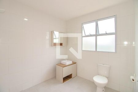 Banheiro da Suíte de apartamento à venda com 1 quarto, 40m² em Morro Santana, Porto Alegre