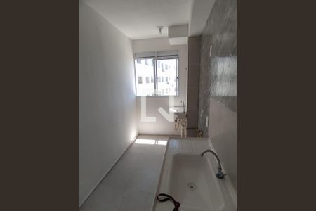Cozinha de apartamento para alugar com 2 quartos, 60m² em Jardim das Margaridas, Salvador