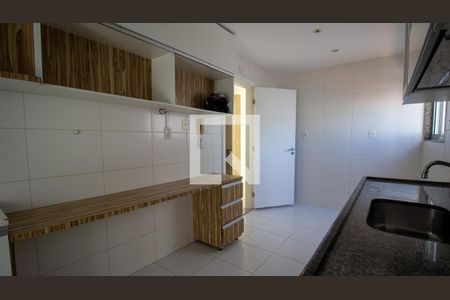 Cozinha e Área de Serviço de apartamento para alugar com 3 quartos, 350m² em Recreio dos Bandeirantes, Rio de Janeiro